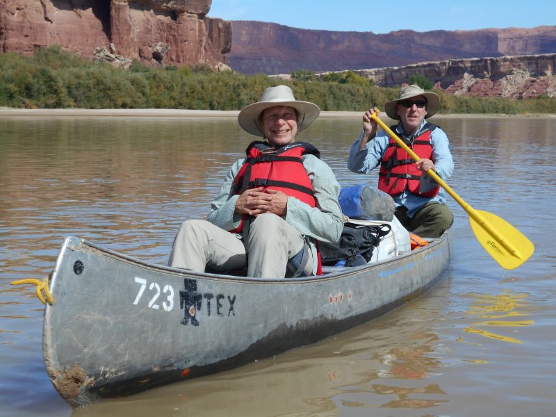 Canoe-trip-Green-River-Utah-Mahoosuc-Guide-Service-5-scaled